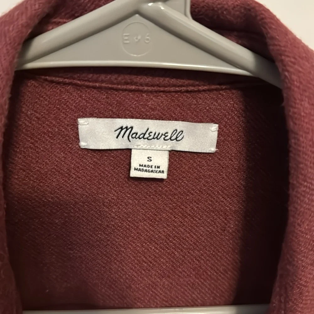 Madewell button down - Picture 2 of 6